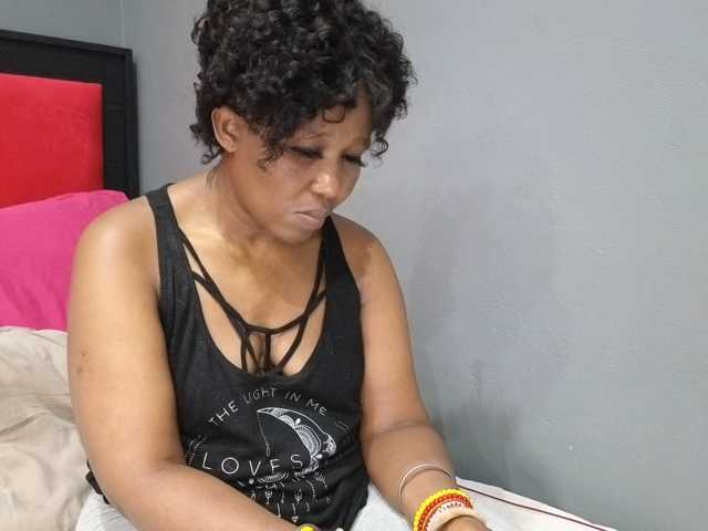 Sheila80