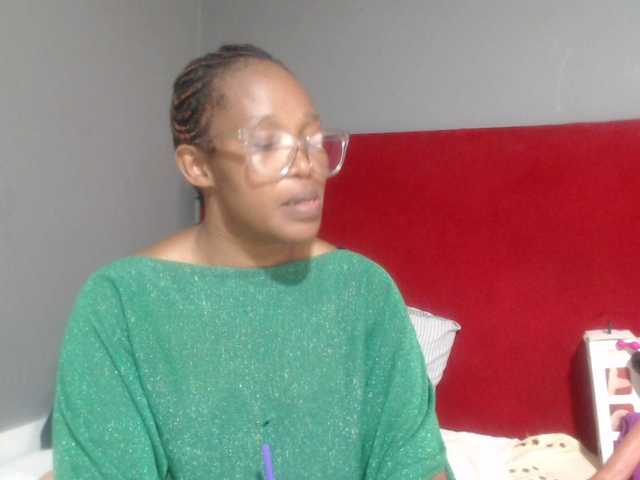 Sheila80