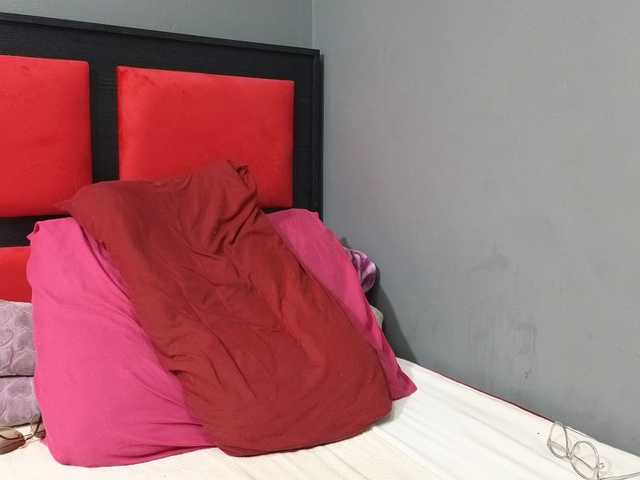 Sheila80 live cam preview