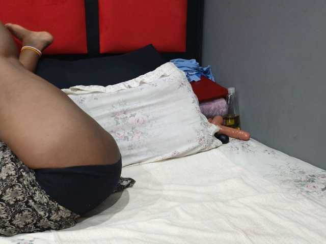 Sheila80 live cam on BongaCams