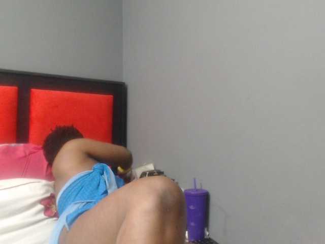 Sheila80 live cam preview