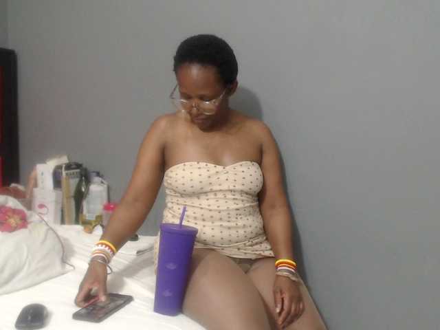 Sheila80