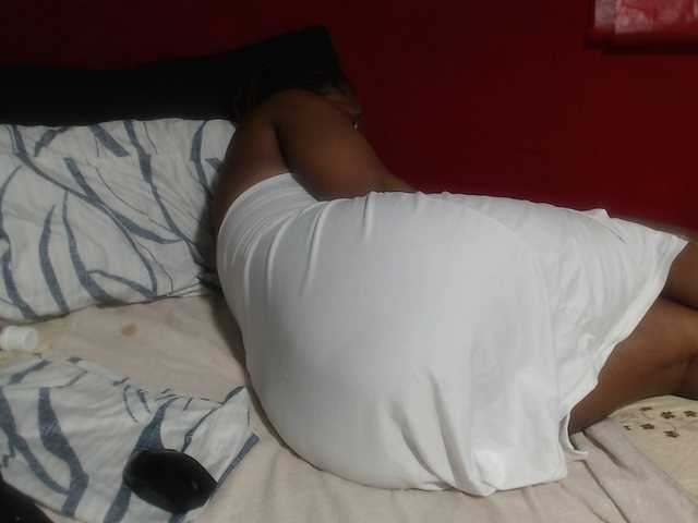 Sheila80 live cam on BongaCams