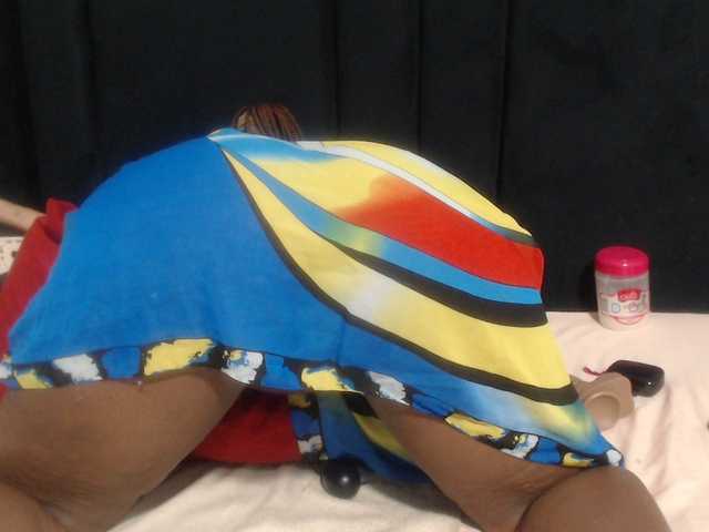 Sheila80 live cam on BongaCams