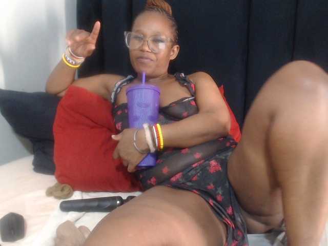 Sheila80 Cam en directo en BongaCams