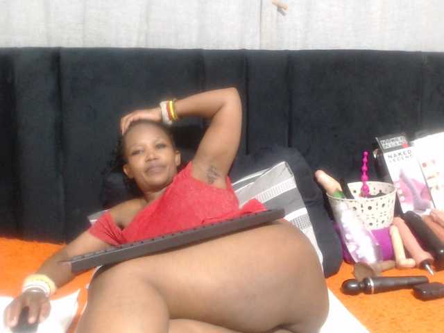 Sheila80 Live Cam and Statistics on UnifiedCams