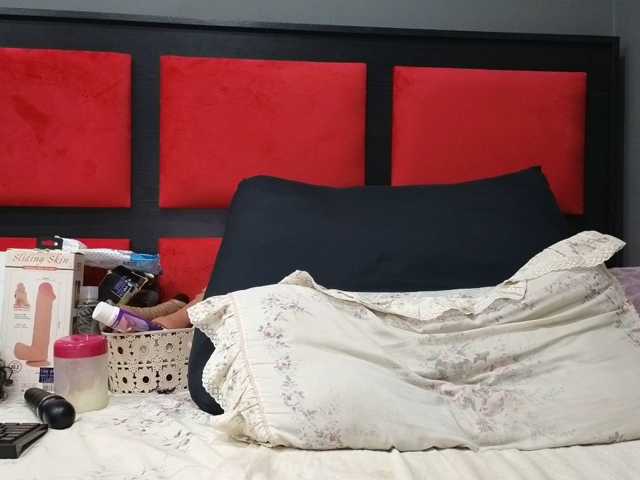 Sheila80 live cam preview