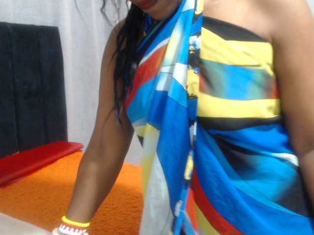 Sheila80 live cam on BongaCams