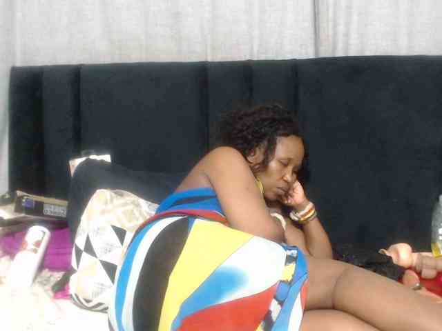 Sheila80 webcam