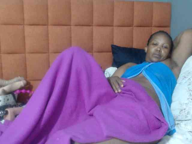 Sheila80 webcam