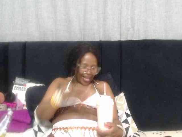 Sheila80 webcam