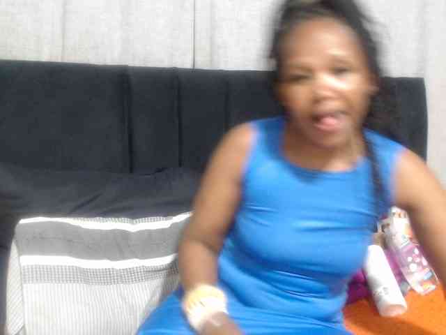 Sheila80 webcam