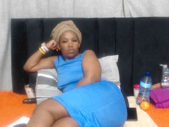Sheila80 Live Webcam on BongaCams