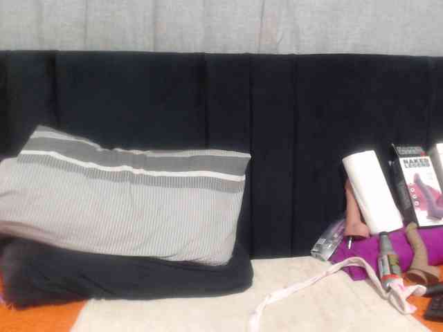 Sheila80 webcam