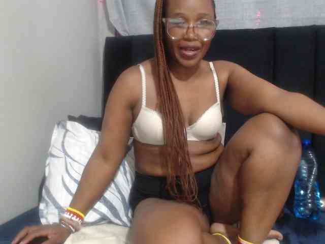 Sheila80 webcam