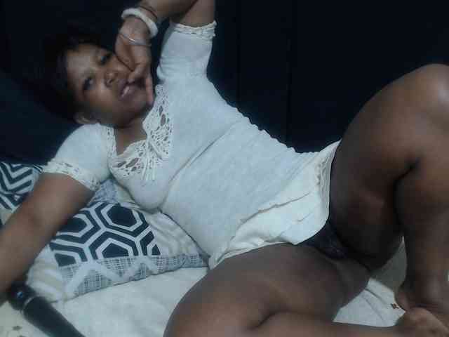 Sheila80 webcam