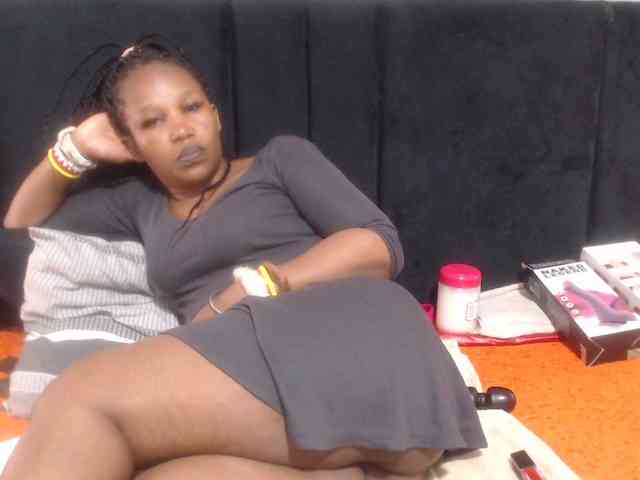 Sheila80 webcam