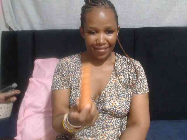 Sheila80 webcam