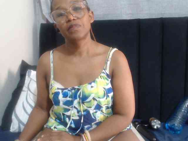 Sheila80