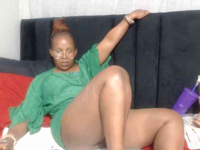 Sheila80 webcam