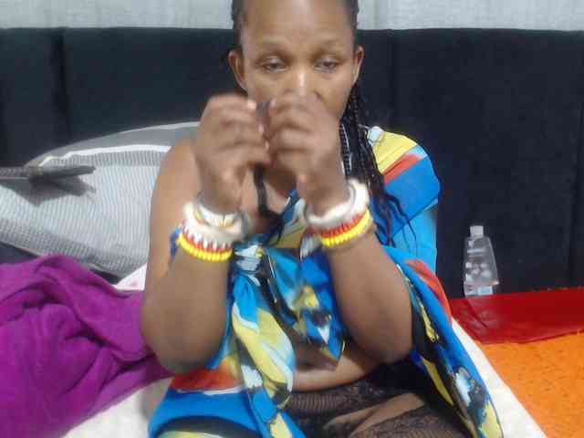 Sheila80 webcam