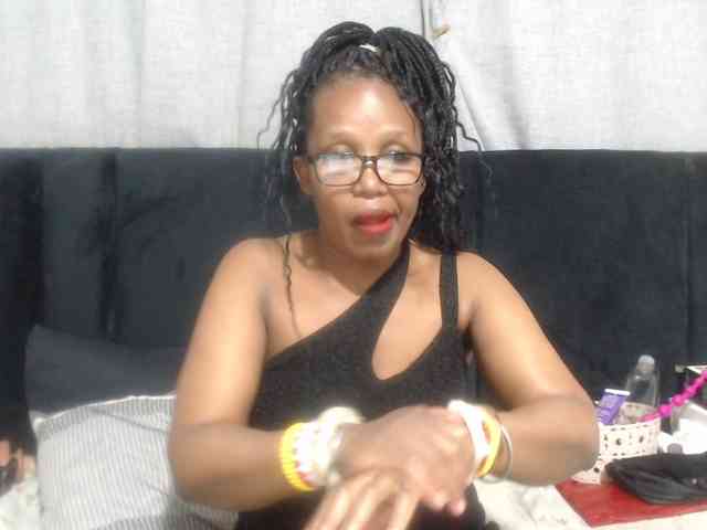 Sheila80