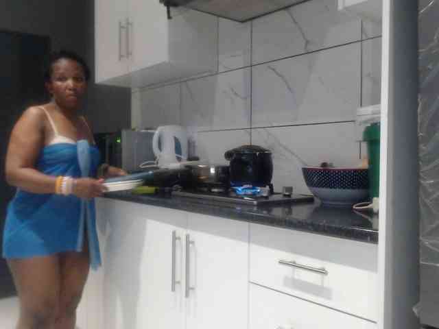 Sheila80 webcam