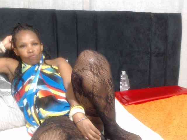 Sheila80 webcam