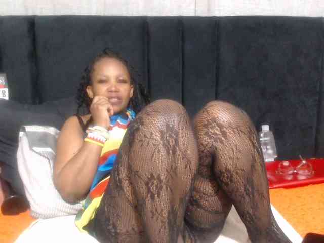 Sheila80 webcam