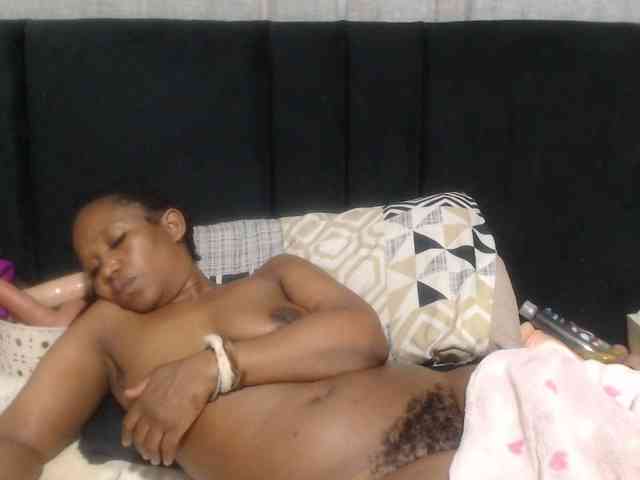 Sheila80 webcam