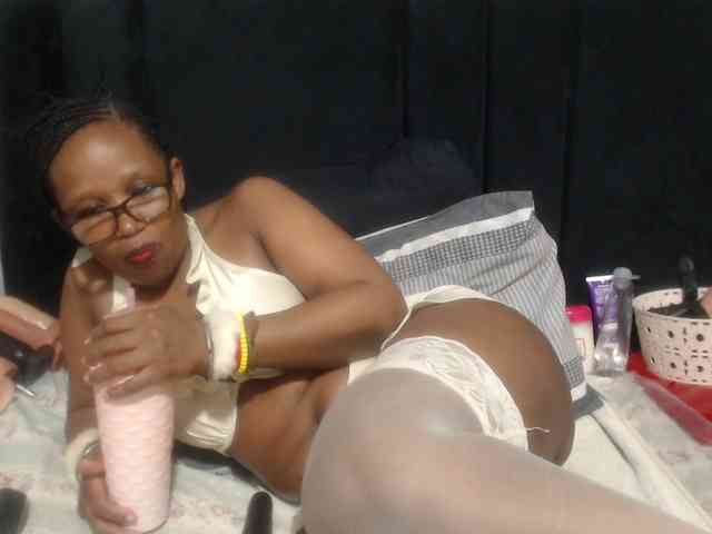 Sheila80 webcam