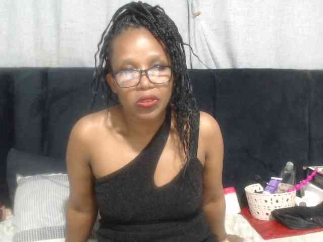 Sheila80 webcam