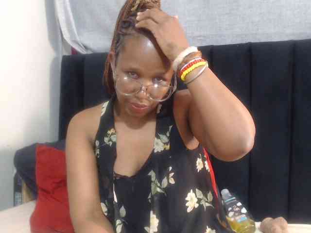 Sheila80 webcam