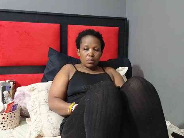 Sheila80 webcam