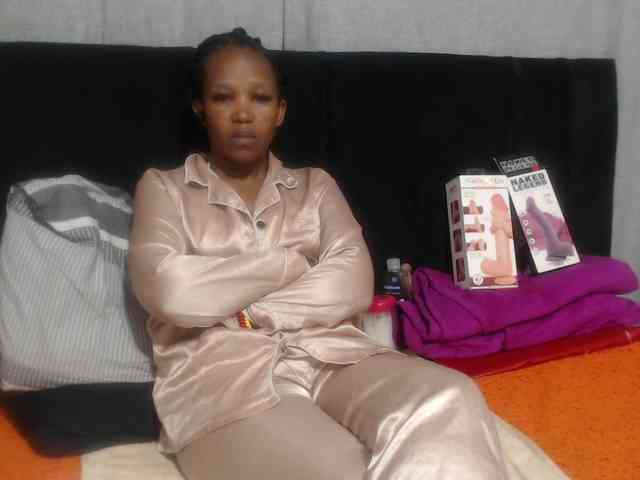 Sheila80 webcam