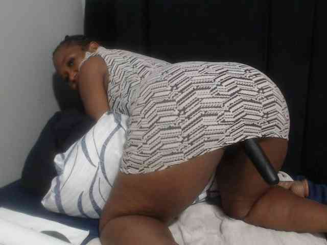Sheila80 webcam