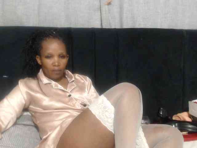 Sheila80 webcam
