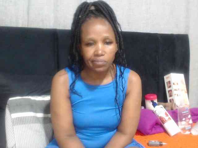 Sheila80 webcam