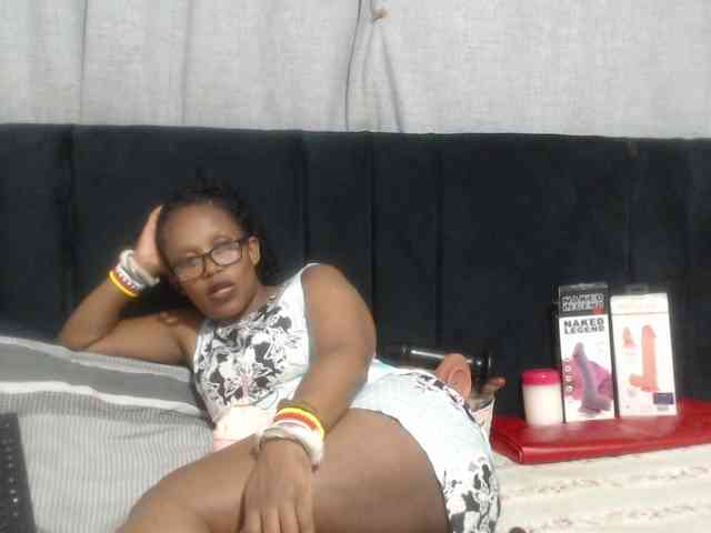 Sheila80 webcam