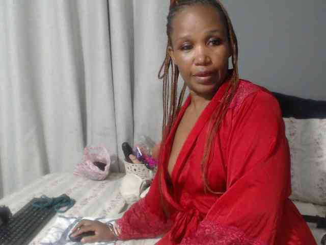 Sheila80 webcam
