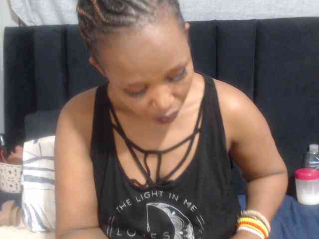 Sheila80 webcam