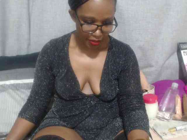 Sheila80 webcam