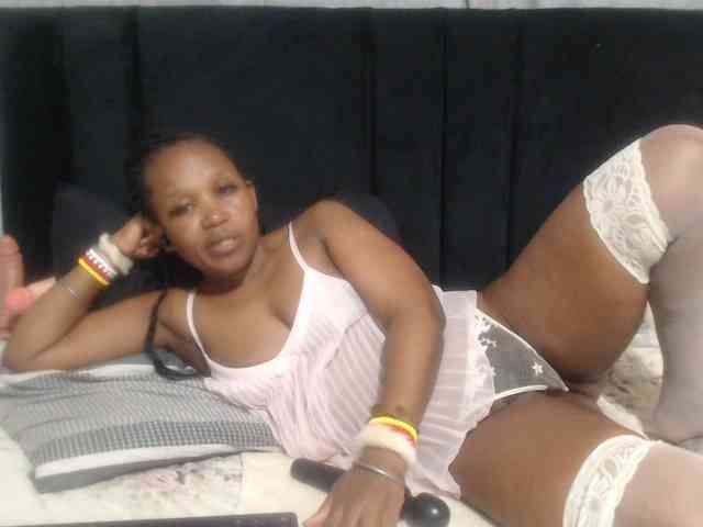 Sheila80 webcam