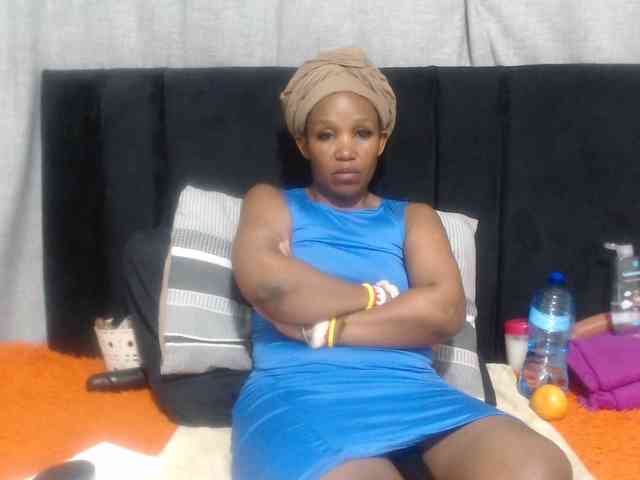 Sheila80 webcam