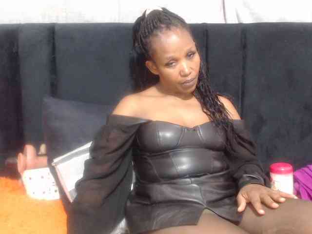 Sheila80 webcam
