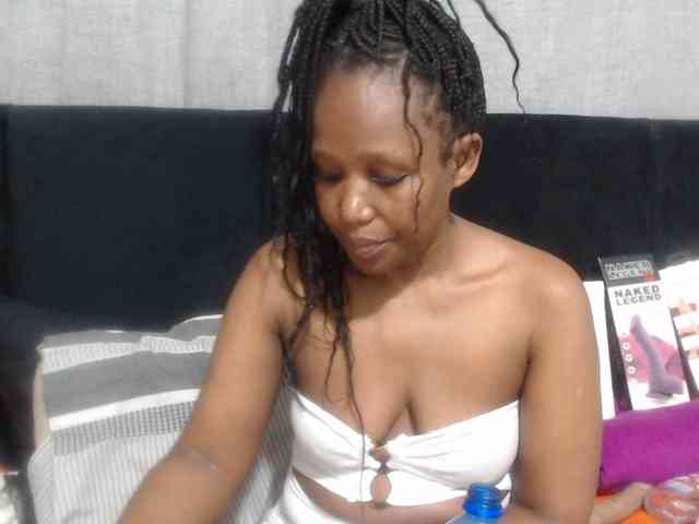 Sheila80 webcam