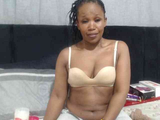Sheila80 webcam