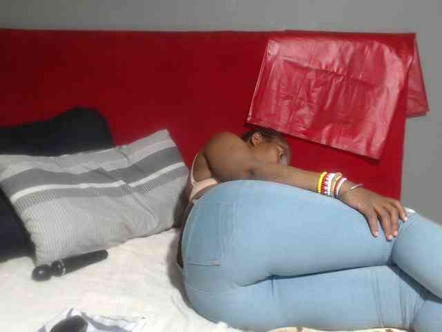 Sheila80 webcam