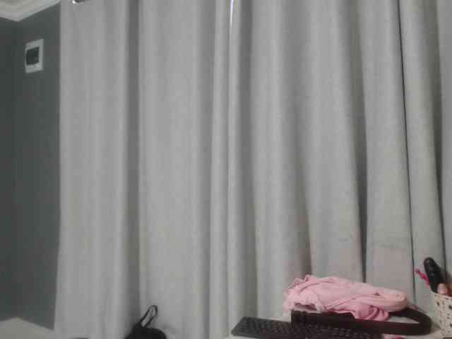 Sheila80 webcam