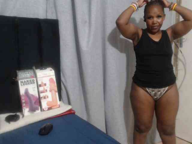 Sheila80 webcam